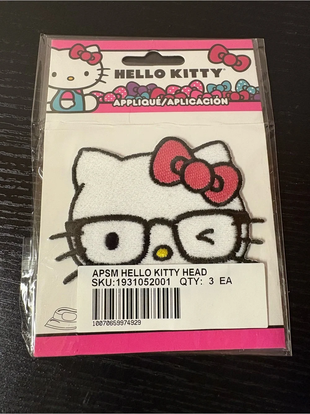 Hello Kitty Nerd Glasses Iron-On Applique Patch Sealed Sanrio 2017